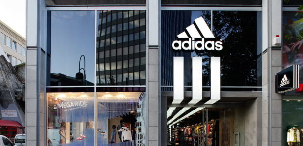 كيفية استخدام كود خصم اديداس adidas وطريقة اضافة الكود والكوبون في المتجر بالخطوات